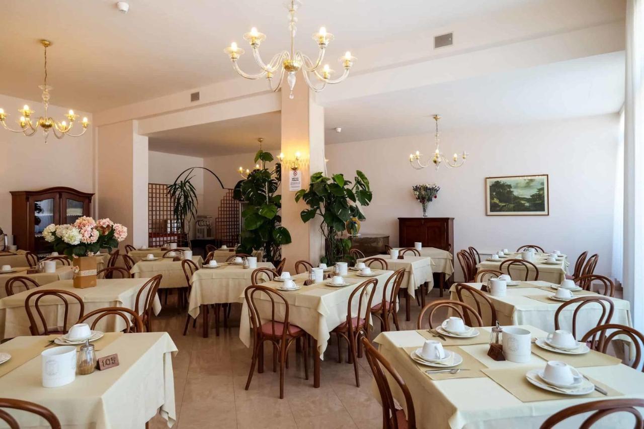 Hotel De La Ville Senigallia Ngoại thất bức ảnh